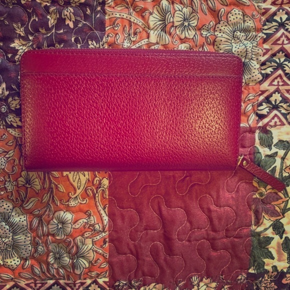 Kate Spade Wallet.